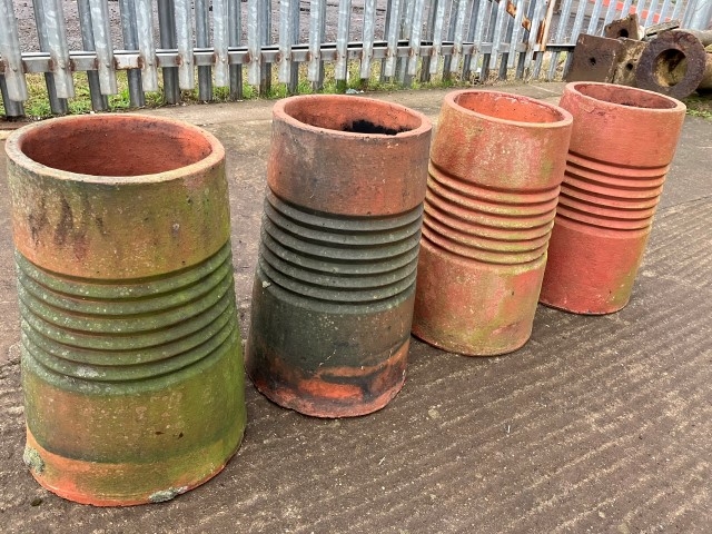 Ribbed chimney pots