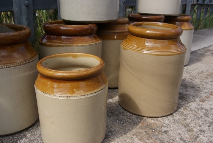 Stoneware storage vessels
