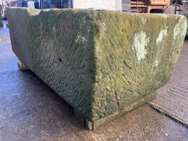 Sandstone trough