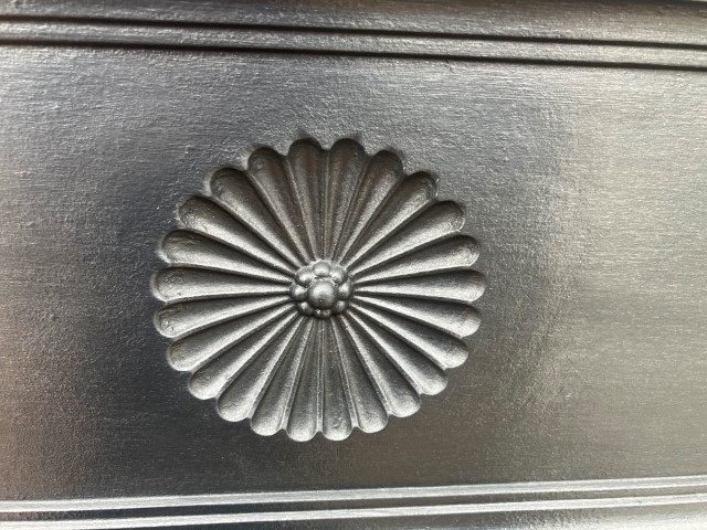 Cast iron fire surround