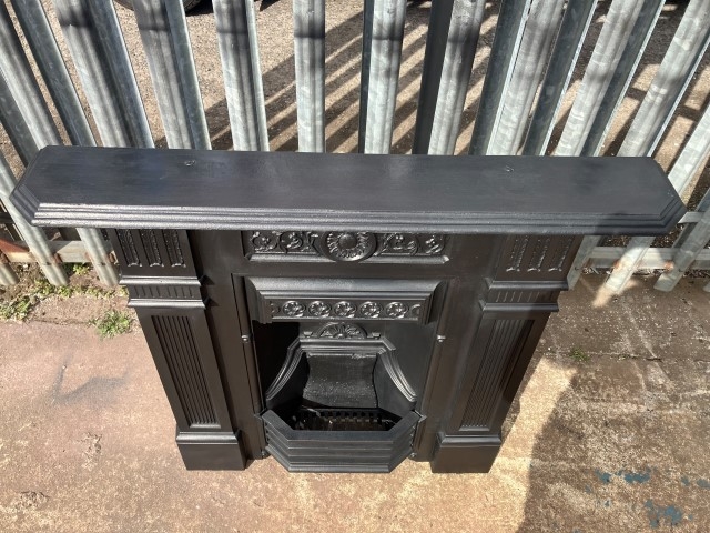 Victorian cast iron bedroom grate