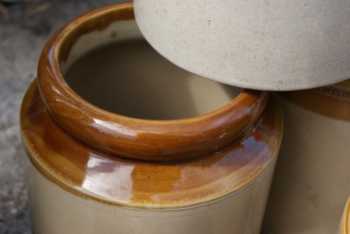 Stoneware storage vessels