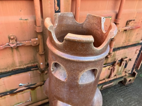 Castellated Victorian chimney pot
