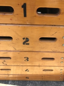 Vintage vaulting box