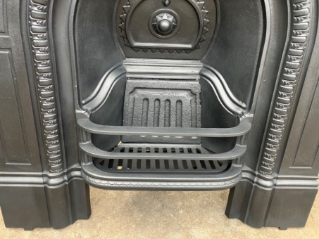 Original Victorian bedroom grate